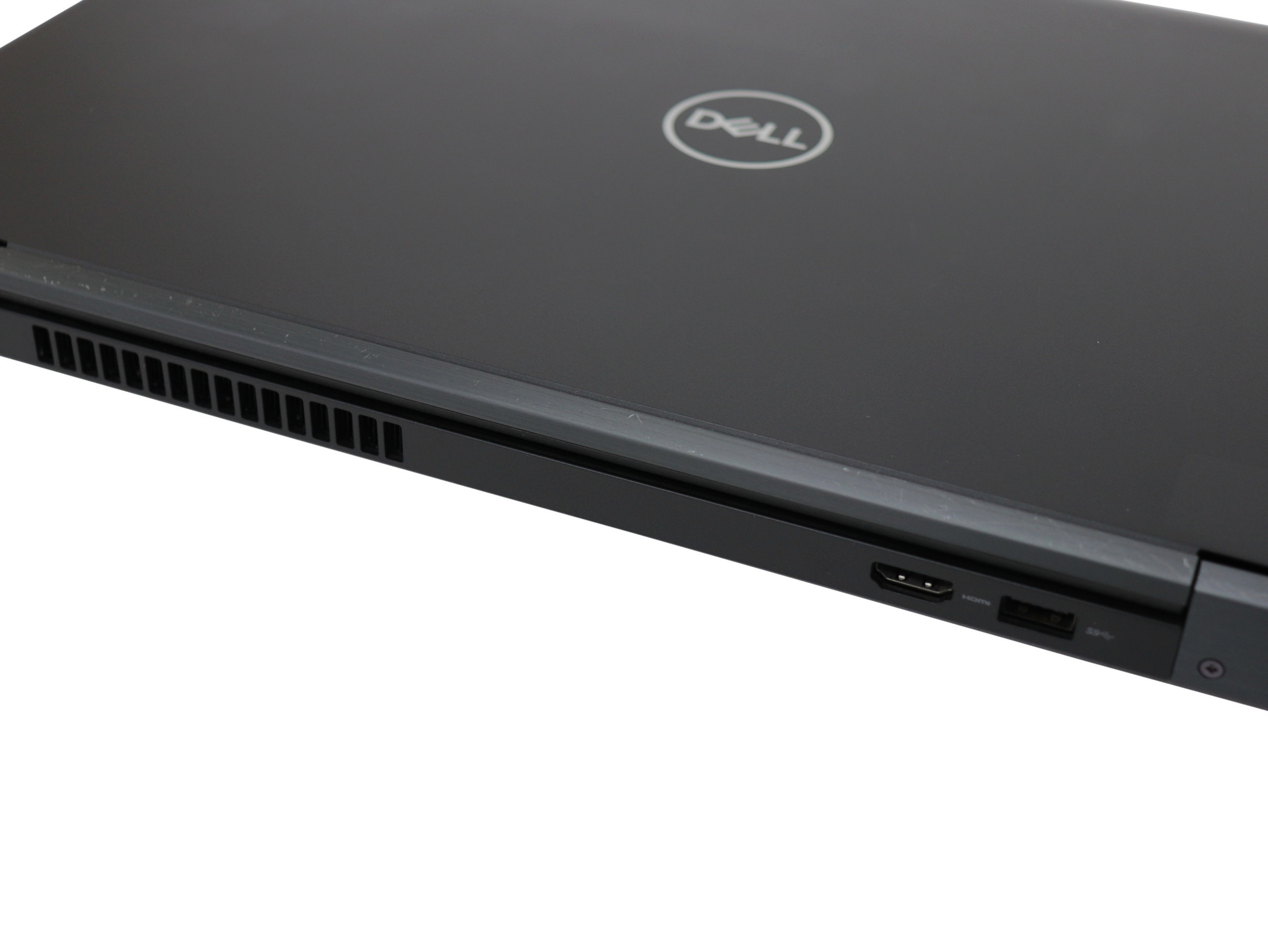 【DELL】Latitude 5590